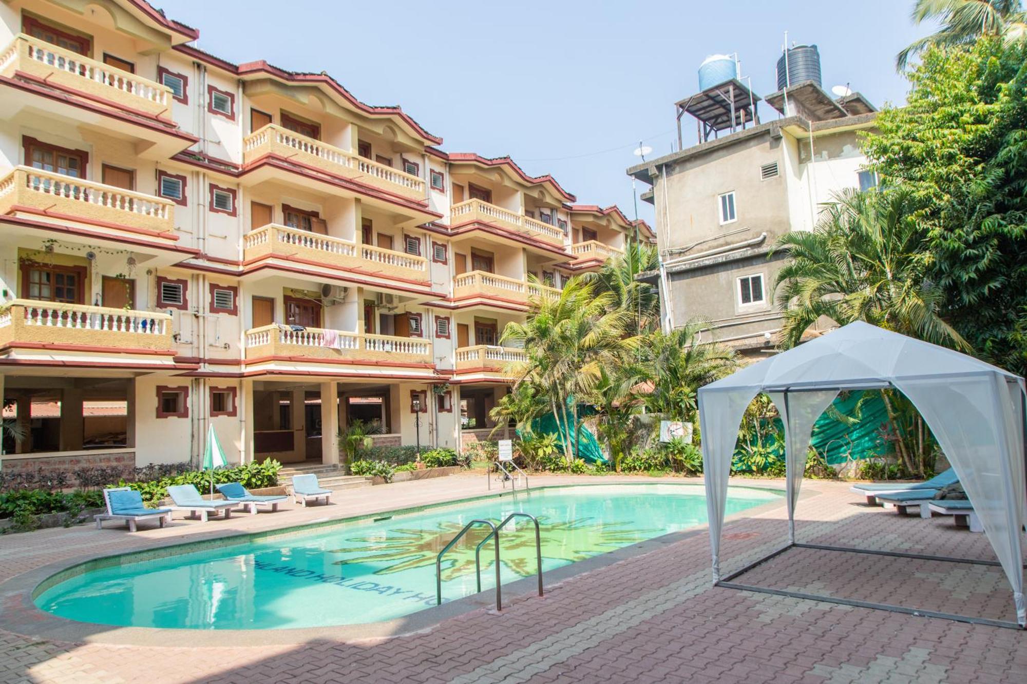 Cherrystay Holiday Resort -Candolim Beach Extérieur photo