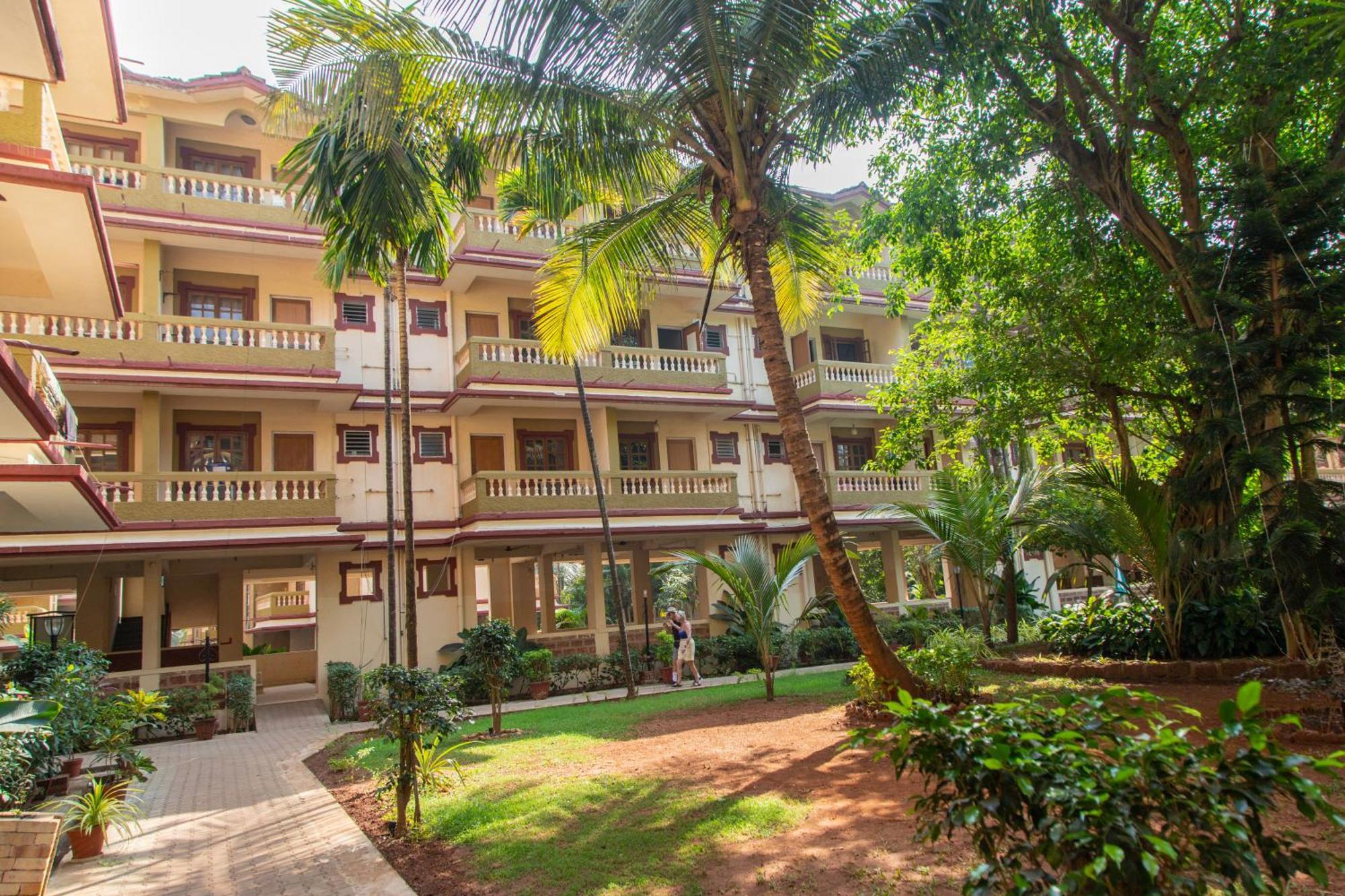 Cherrystay Holiday Resort -Candolim Beach Extérieur photo