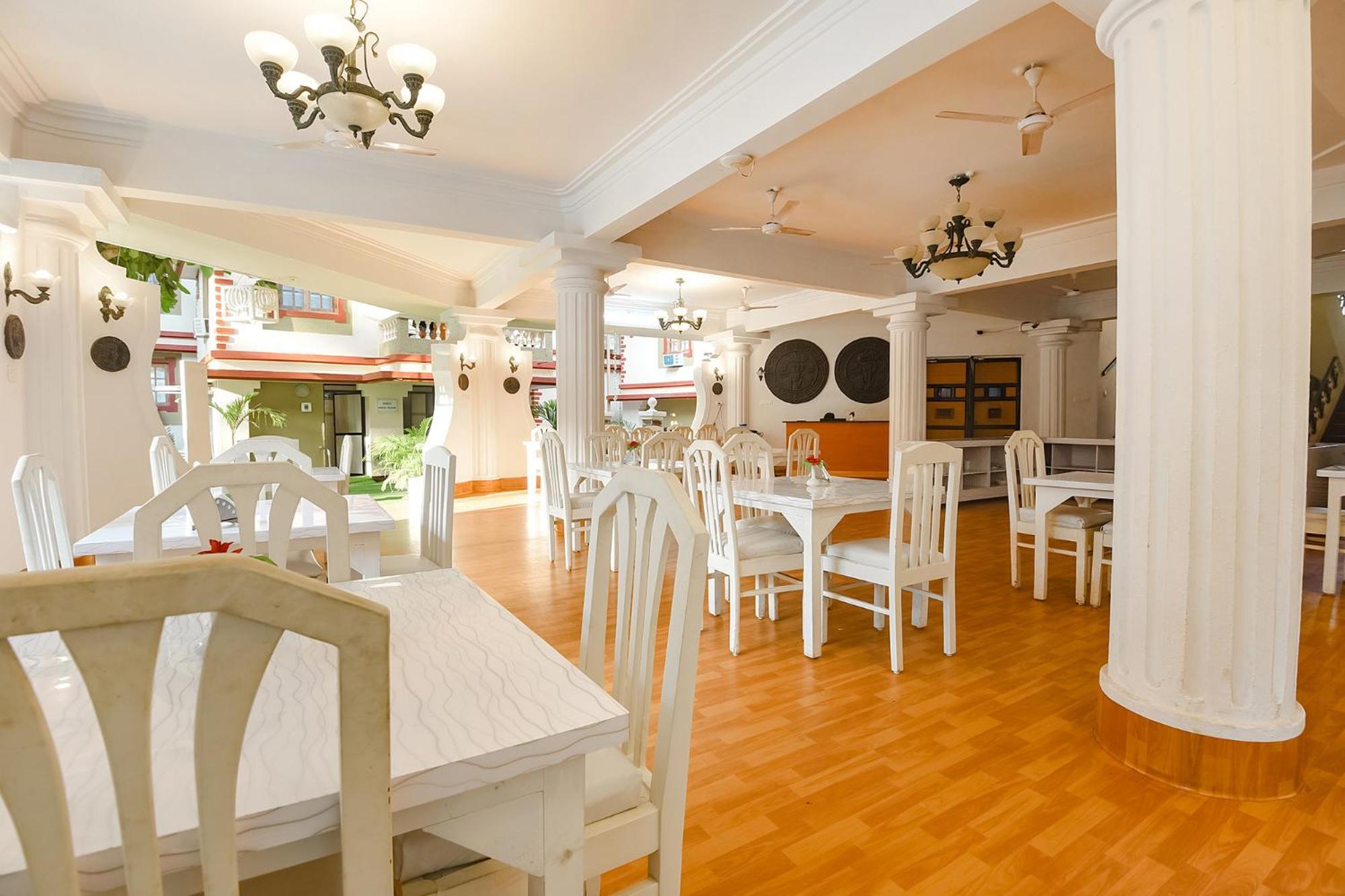 Cherrystay Holiday Resort -Candolim Beach Extérieur photo